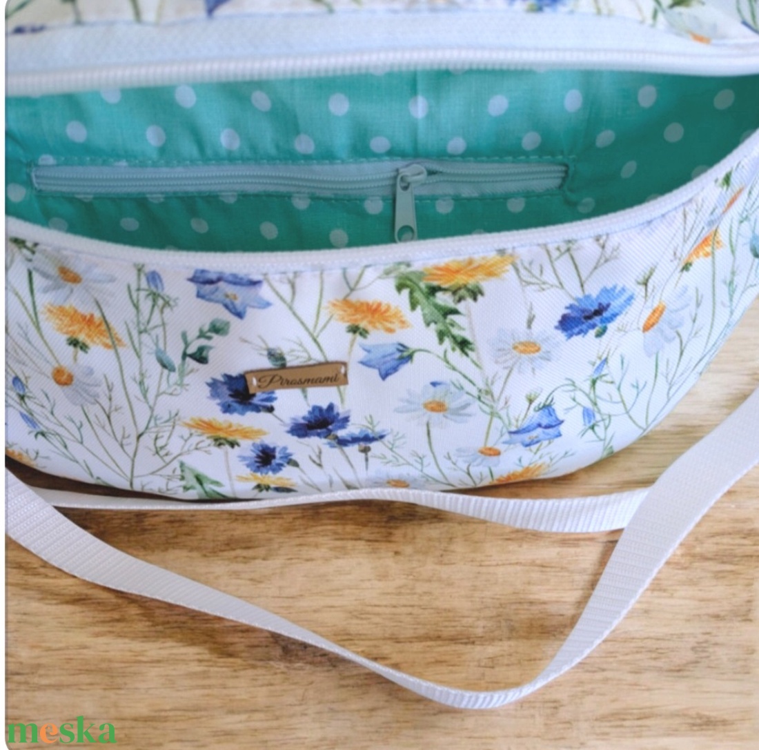 Nagyméretű,Vízálló Övtáska,Testtáska,válltáska,crossbody Tavaszi rét , belső cipzáras zsebbel - táska & tok - övtáska - Meska.hu Nagyméretű,Vízálló Övtáska,Testtáska,válltáska,crossbody Tavaszi rét , belső cipzáras zsebbel - táska & tok - övtáska - Meska.hu