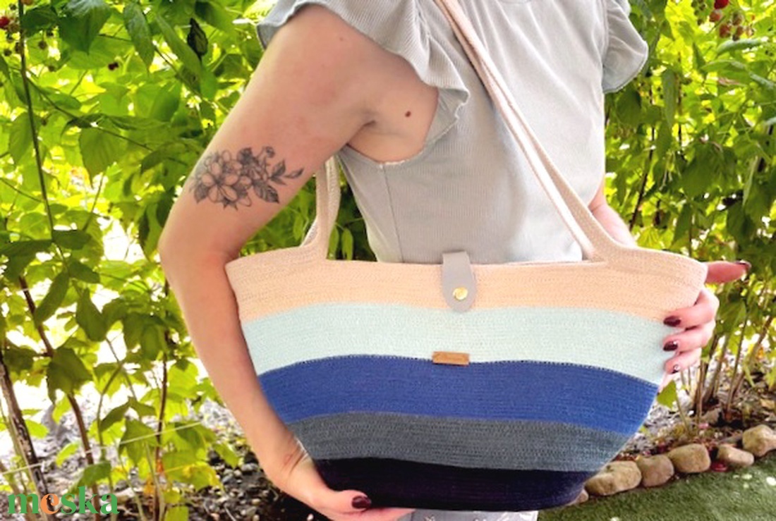 Nagyméretű,Bélelt Shopping bag,Városi táska,Zsinórtáska,Kézi,vagy Válltáska kék csíkos - táska & tok - kézitáska & válltáska - válltáska - Meska.hu