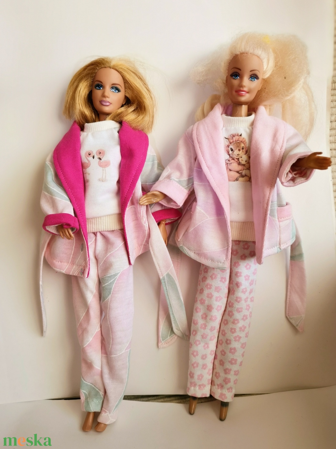 Barbie köntös - játék & sport - baba & babaház - babaruha, babakellék - Meska.hu Barbie köntös - játék & sport - baba & babaház - babaruha, babakellék - Meska.hu