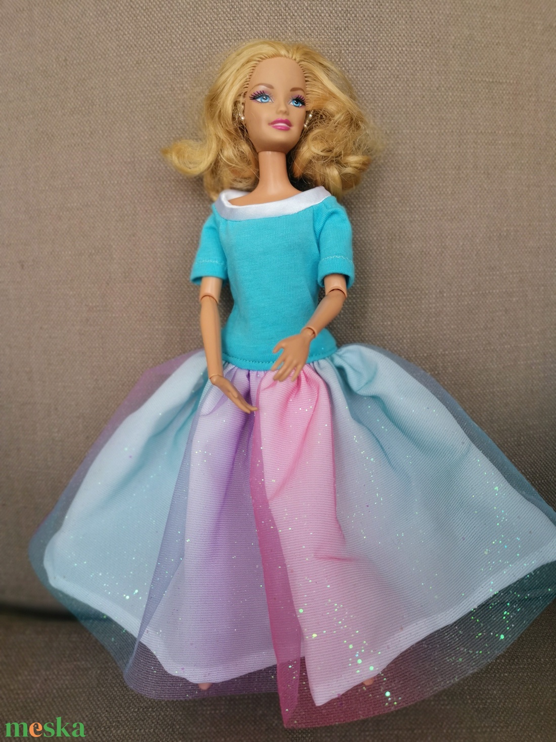 Barbie színátmenetes alkalmi babaruha - játék & sport - baba & babaház - babaruha, babakellék - Meska.hu Barbie színátmenetes alkalmi babaruha - játék & sport - baba & babaház - babaruha, babakellék - Meska.hu