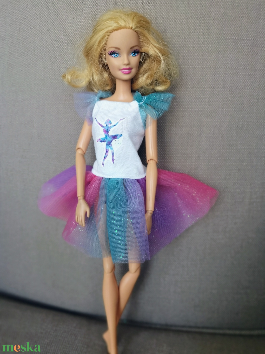 Barbie tündérkéknek selyem és tüll babaruha - játék & sport - baba & babaház - babaruha, babakellék - Meska.hu Barbie tündérkéknek selyem és tüll babaruha - játék & sport - baba & babaház - babaruha, babakellék - Meska.hu
