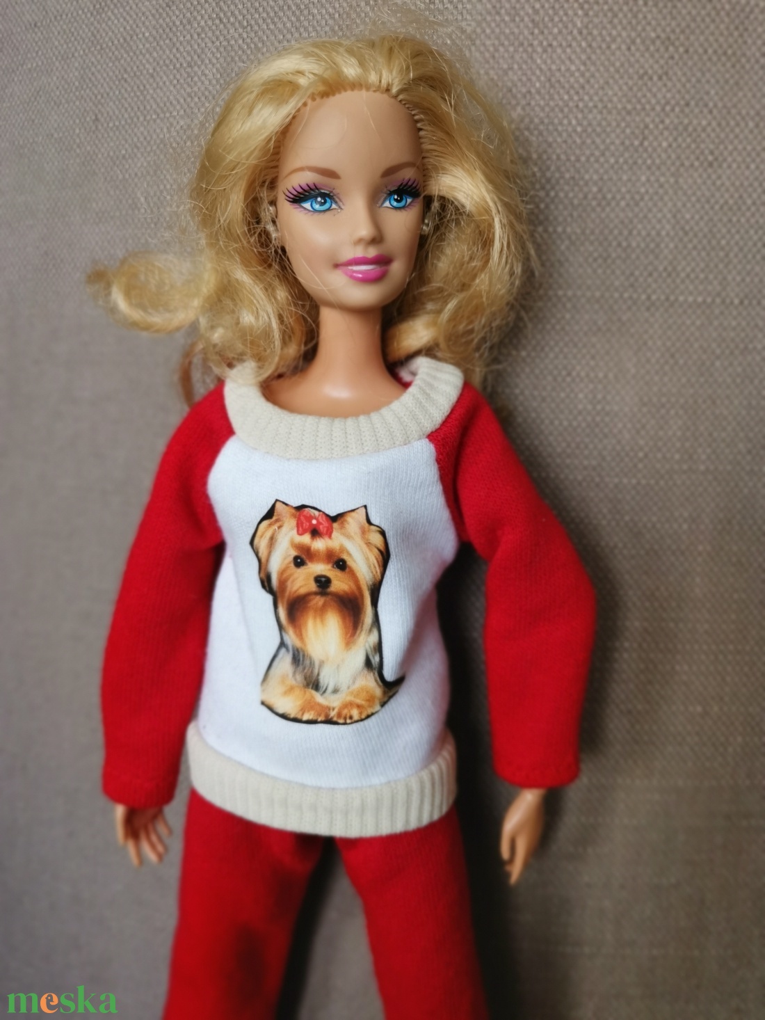 Barbie szabadidőruha matricás felsővel - játék & sport - baba & babaház - babaruha, babakellék - Meska.hu Barbie szabadidőruha matricás felsővel - játék & sport - baba & babaház - babaruha, babakellék - Meska.hu