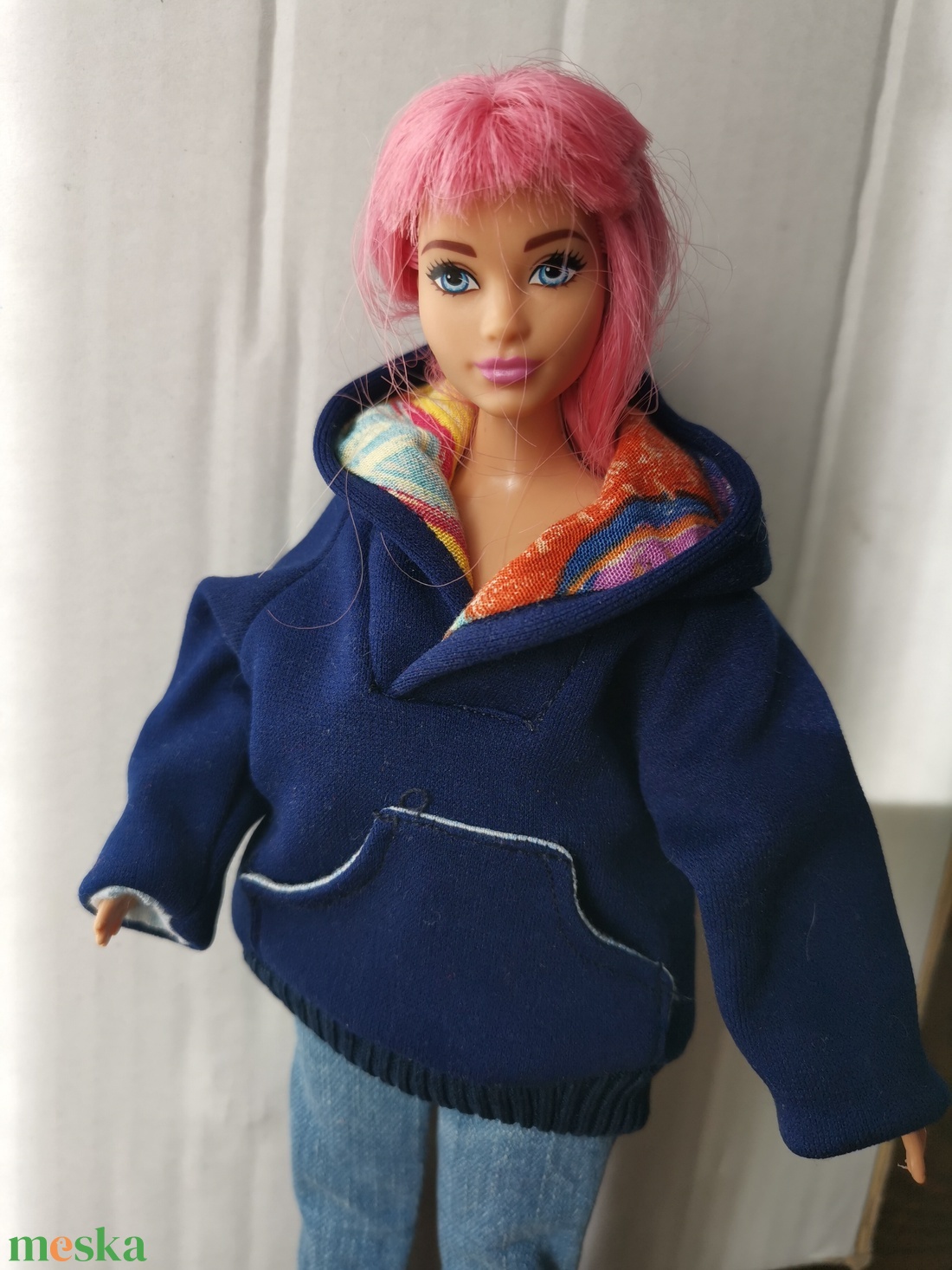Barbie babaruha molett babára- zsebes kapucnis bélelt kabát - játék & sport - baba & babaház - babaruha, babakellék - Meska.hu