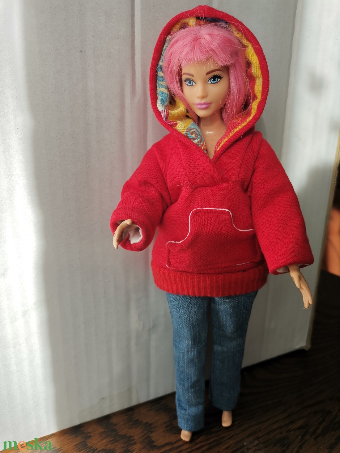 Barbie babaruha molett babára- zsebes kapucnis bélelt kabát - játék & sport - baba & babaház - babaruha, babakellék - Meska.hu