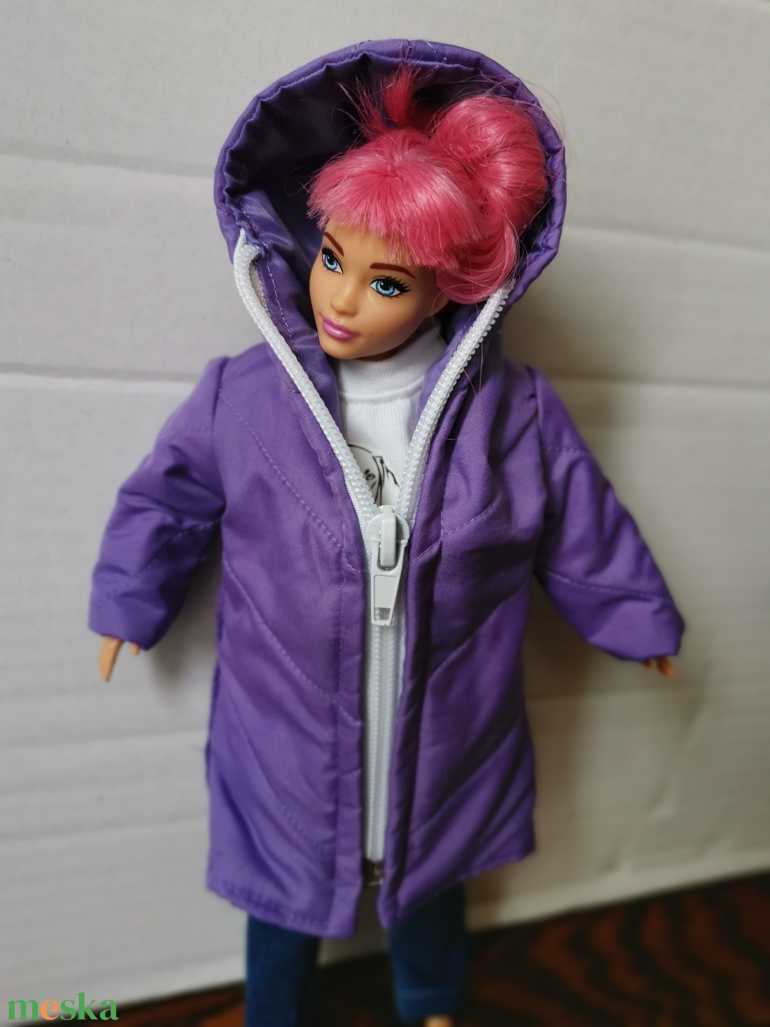 Barbie babaruha molett babára- hosszú lila színű kapucnis bélelt kabát - játék & sport - baba & babaház - babaruha, babakellék - Meska.hu Barbie babaruha molett babára- hosszú lila színű kapucnis bélelt kabát - játék & sport - baba & babaház - babaruha, babakellék - Meska.hu