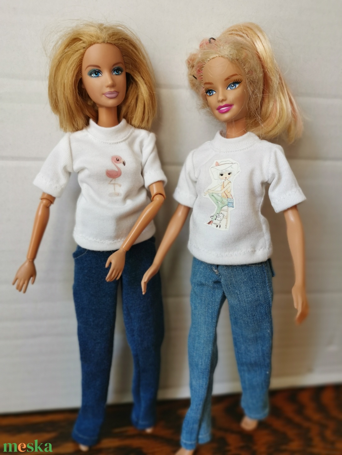 Barbie babaruha - matricás póló - játék & sport - baba & babaház - babaruha, babakellék - Meska.hu Barbie babaruha - matricás póló - játék & sport - baba & babaház - babaruha, babakellék - Meska.hu