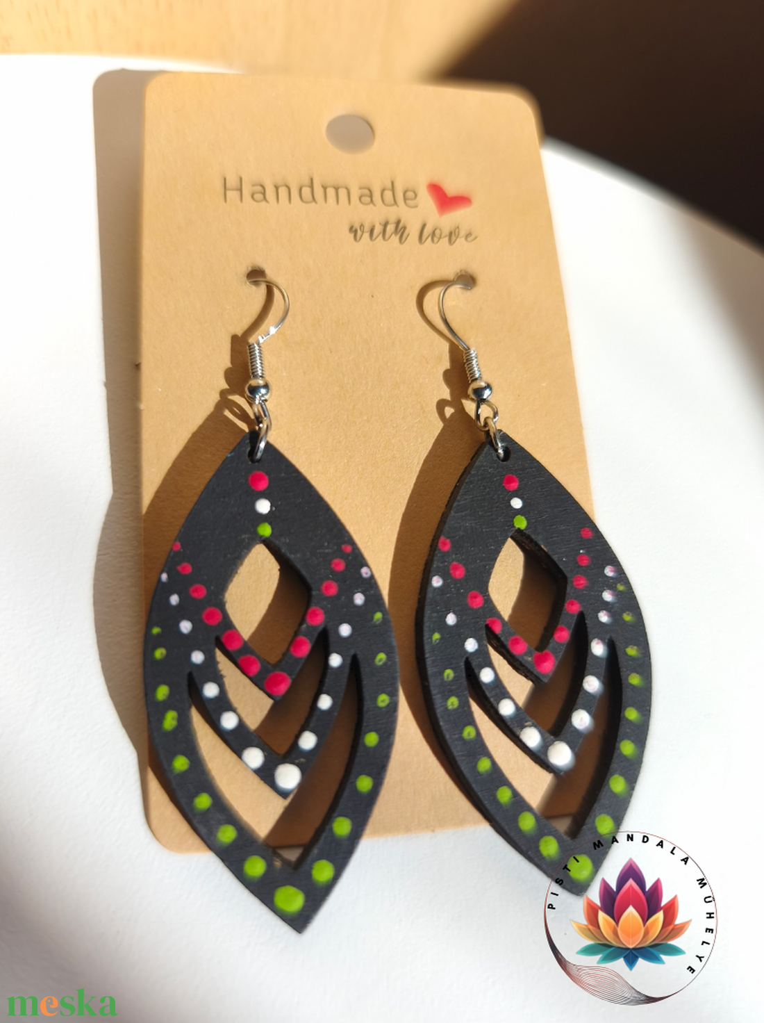 Fa fülbevaló (nemzeti színű 3) - ékszer - fülbevaló - lógó fülbevaló - Meska.hu