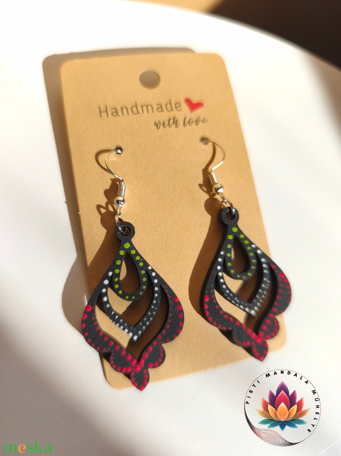 Fa fülbevaló (nemzeti színű 9) - ékszer - fülbevaló - lógó fülbevaló - Meska.hu