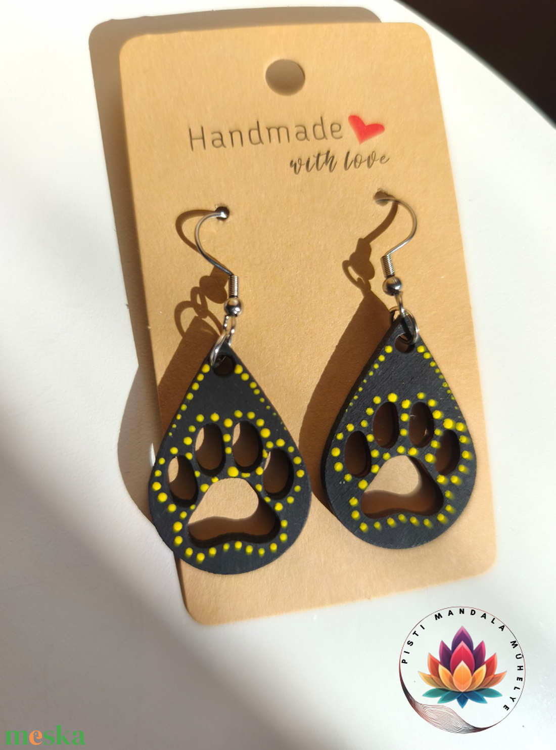 Fa fülbevaló (tappancs - sárga) - ékszer - fülbevaló - lógó fülbevaló - Meska.hu