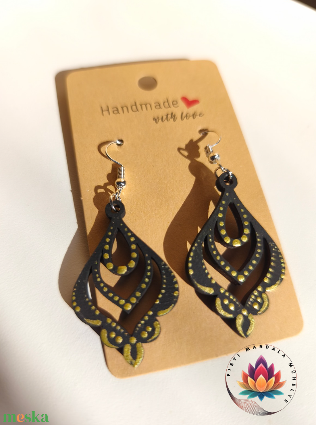 Fa fülbevaló (virág-arany) - ékszer - fülbevaló - lógó fülbevaló - Meska.hu