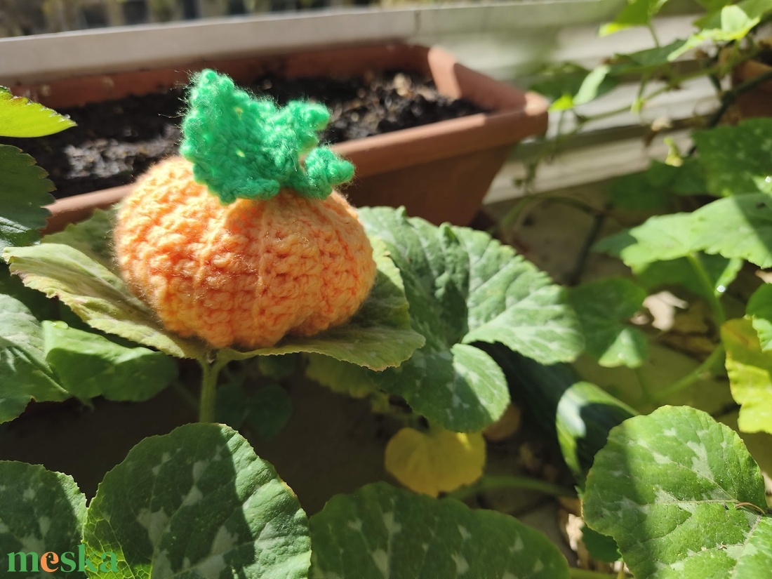 Horgolt tök Halloweenre - otthon & életmód - dekoráció - halloween - halloweeni tök - Meska.hu