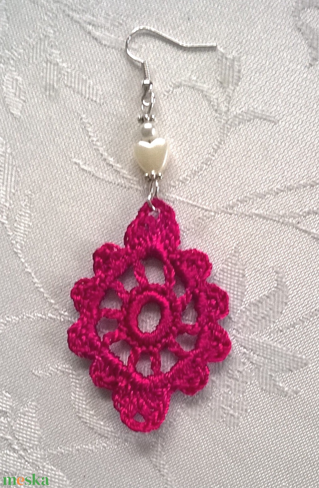 Fukszia /horgolt fülbevaló/ - ékszer - fülbevaló - lógó fülbevaló - Meska.hu