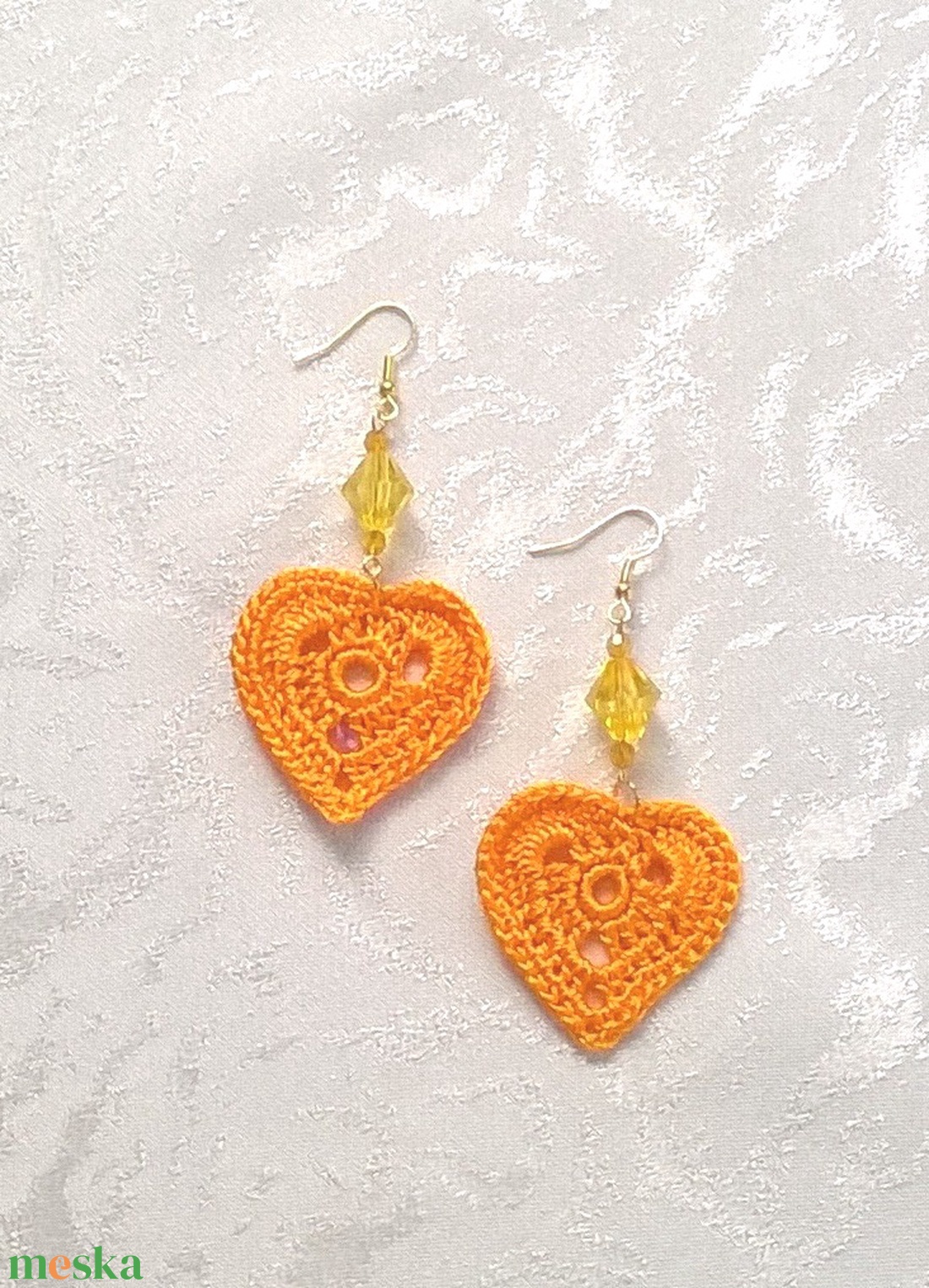 Napsárga szívecske - ékszer - fülbevaló - lógó fülbevaló - Meska.hu