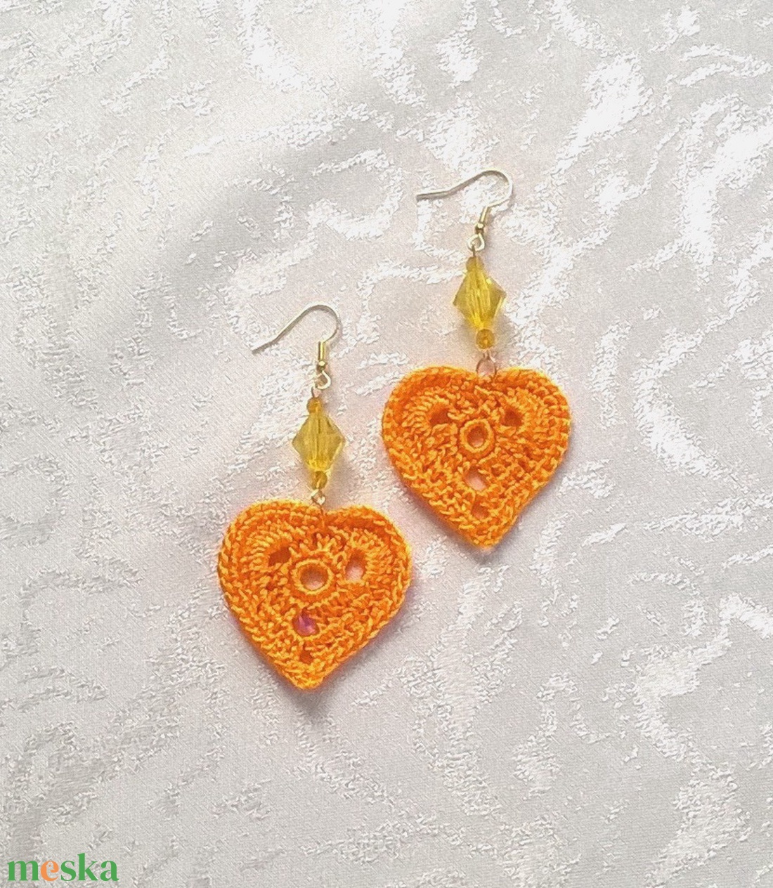 Napsárga szívecske - ékszer - fülbevaló - lógó fülbevaló - Meska.hu