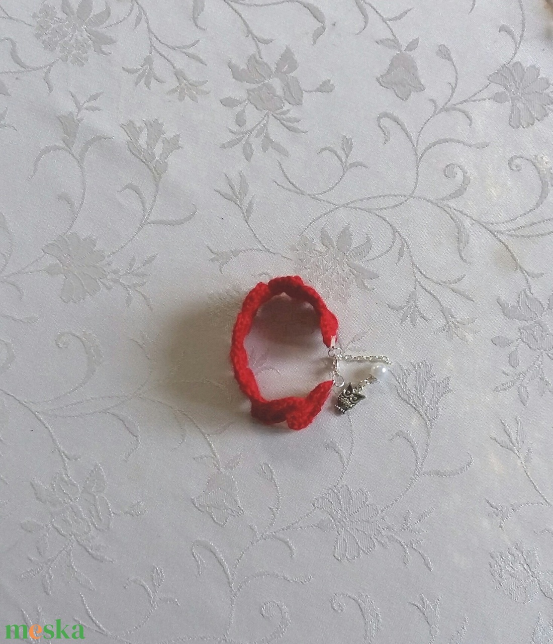 Horgolt Karkötő - ékszer - karkötő - karkötő medállal - Meska.hu