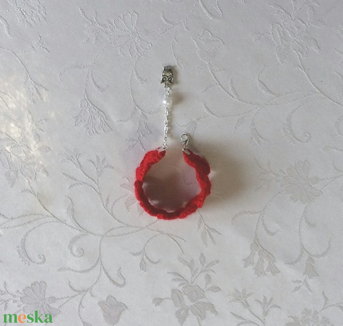 Horgolt Karkötő - ékszer - karkötő - karkötő medállal - Meska.hu