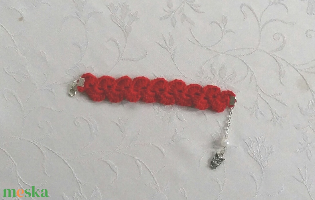 Horgolt Karkötő - ékszer - karkötő - karkötő medállal - Meska.hu