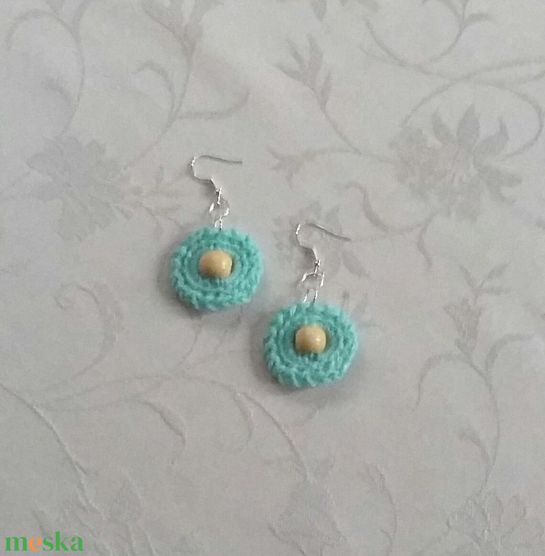 Horgolt fülbevaló - ékszer - fülbevaló - lógós kerek fülbevaló - Meska.hu