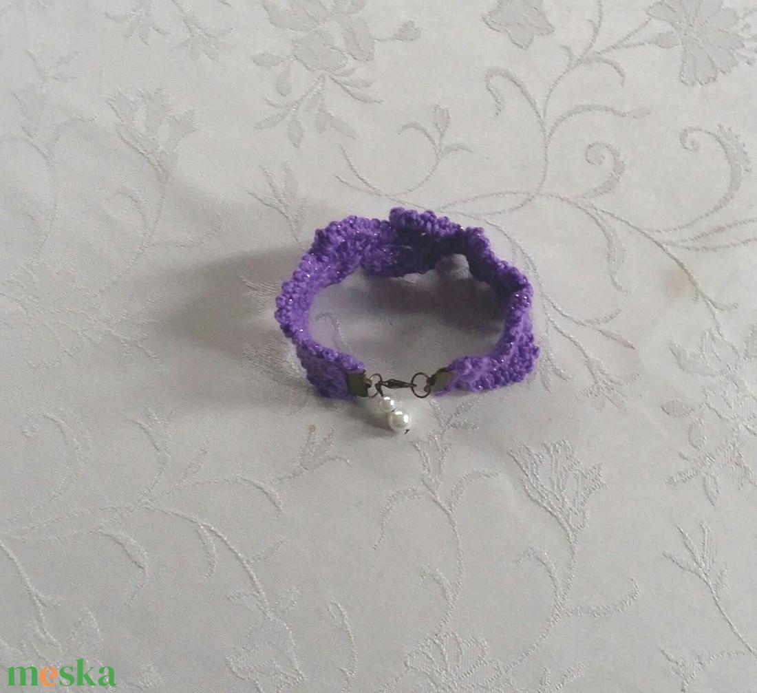 Lila karkötő - ékszer - karkötő - gyöngyös karkötő - Meska.hu