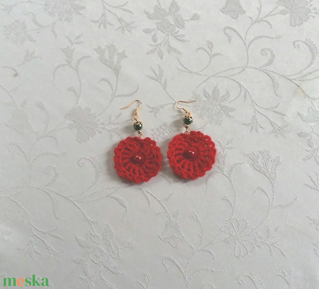 Horgolt fülbevaló - ékszer - fülbevaló - lógós kerek fülbevaló - Meska.hu