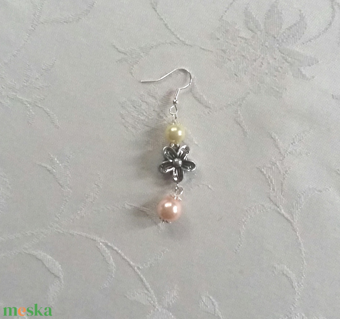 Tekla gyöngyök - ékszer - fülbevaló - lógó fülbevaló - Meska.hu