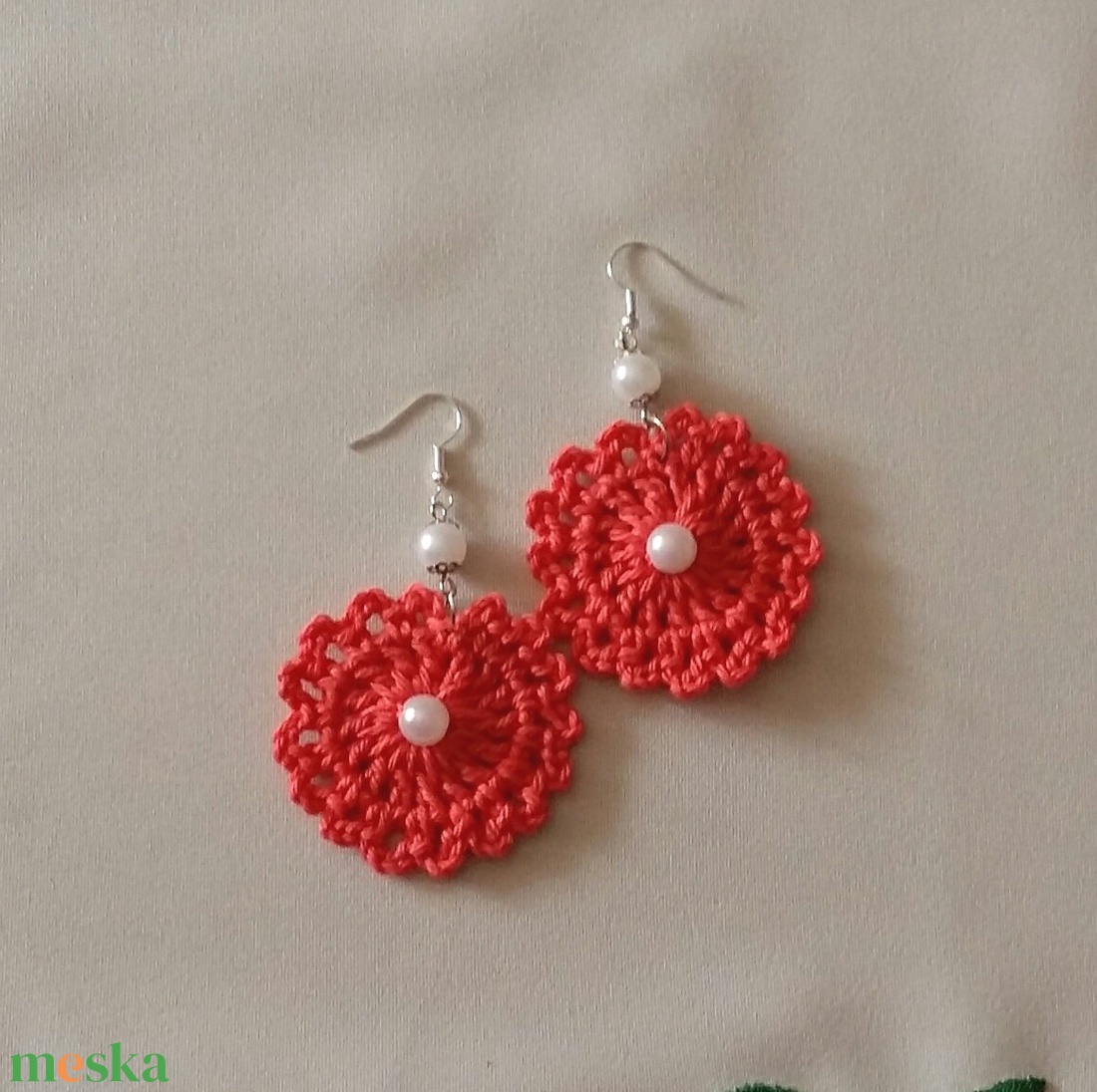 Horgolt fülbevaló - ékszer - fülbevaló - lógós kerek fülbevaló - Meska.hu