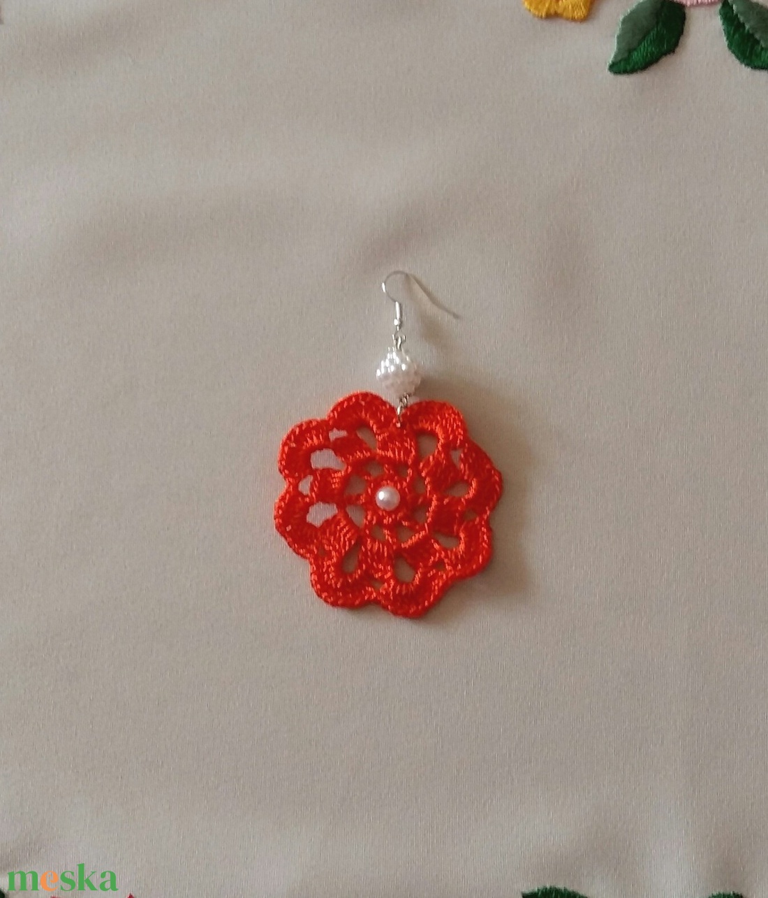 Horgolt fülbevaló - ékszer - fülbevaló - lógós kerek fülbevaló - Meska.hu