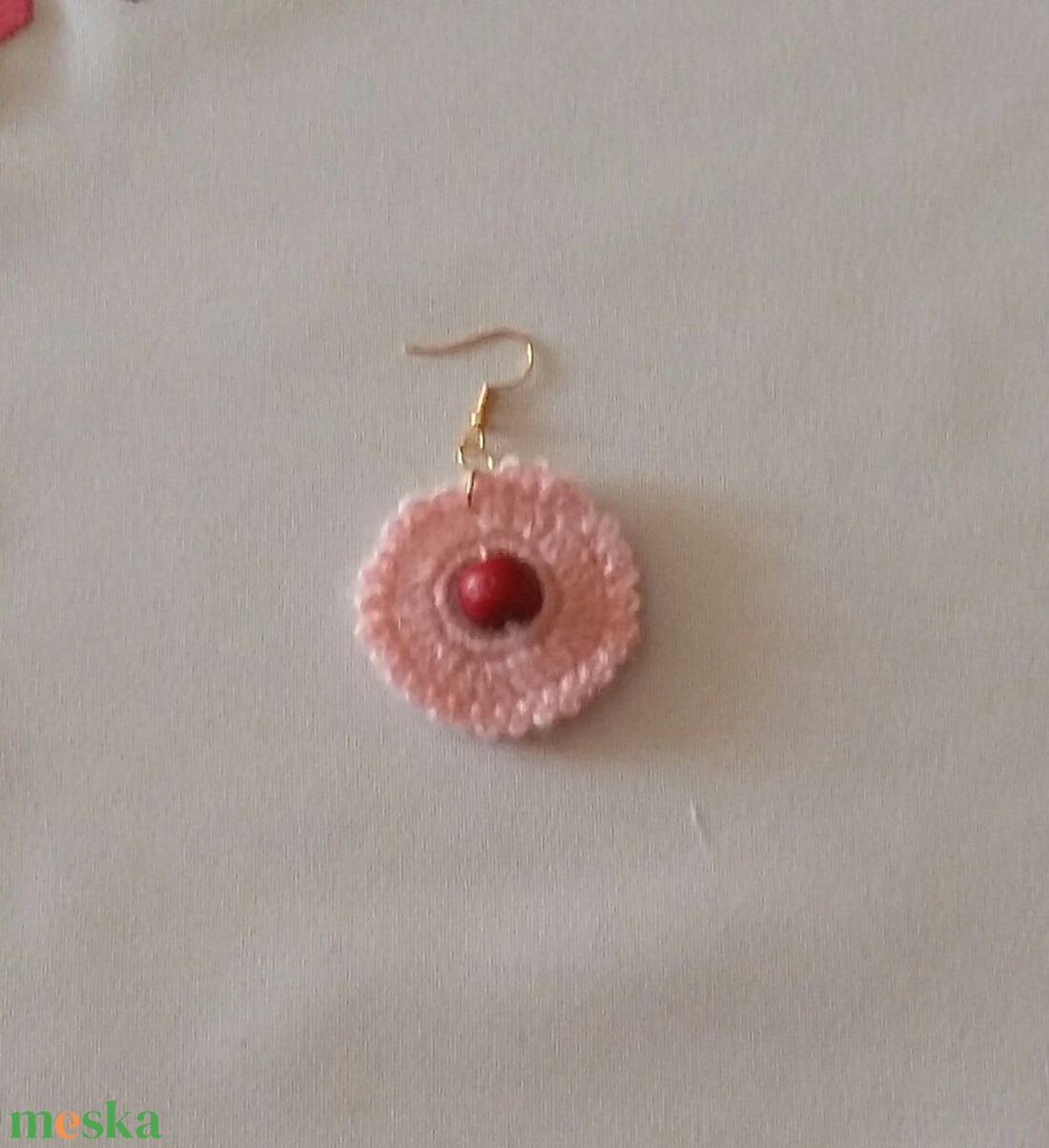 Horgolt fülbevaló - ékszer - fülbevaló - lógós kerek fülbevaló - Meska.hu
