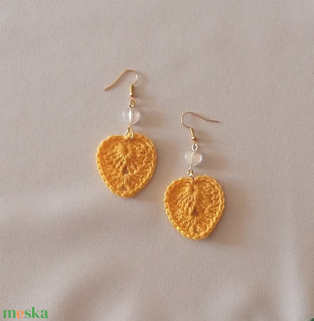 Horgolt szívecske - ékszer - fülbevaló - lógó fülbevaló - Meska.hu