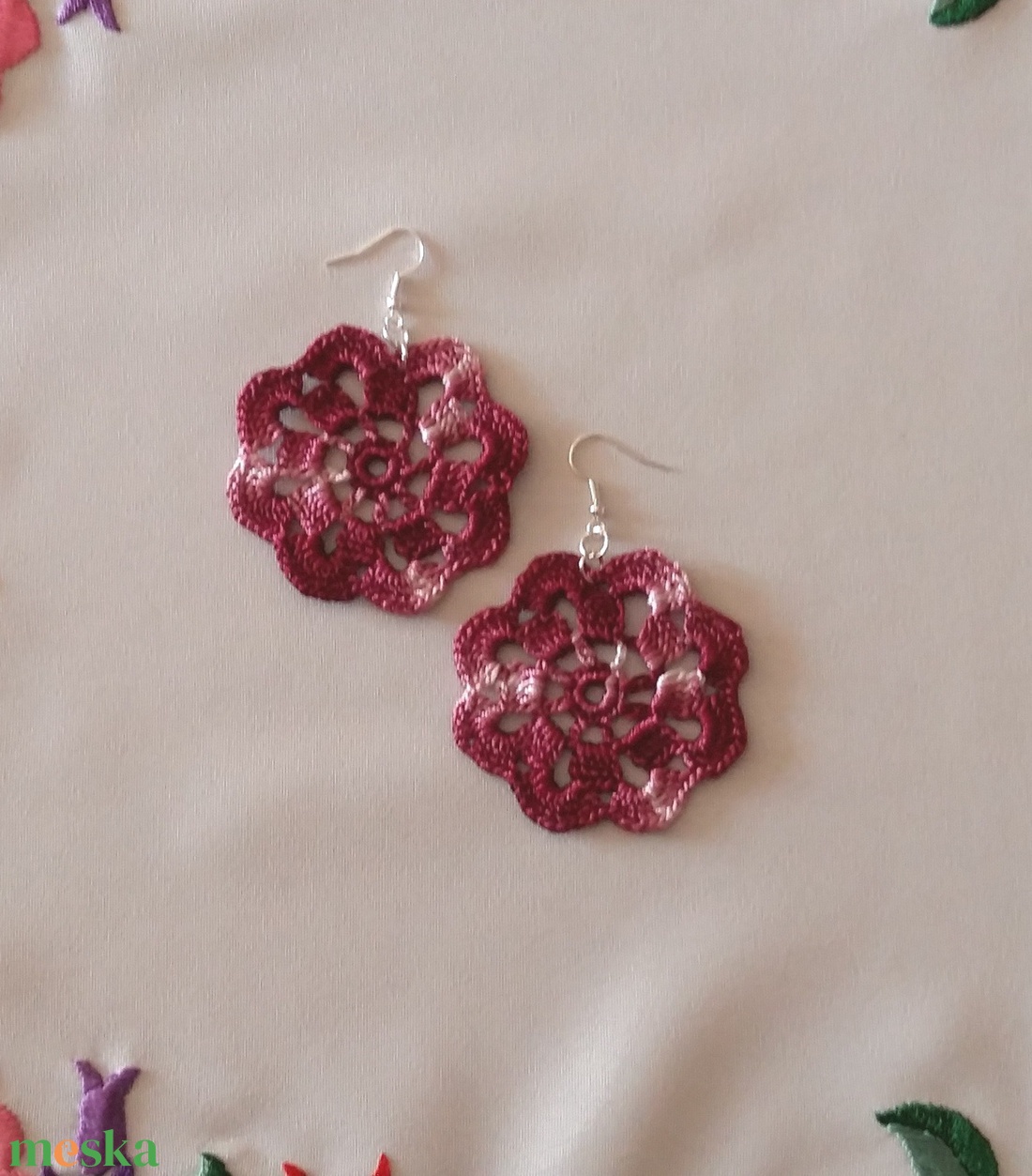 Horgolt fülbevaló - ékszer - fülbevaló - lógós kerek fülbevaló - Meska.hu