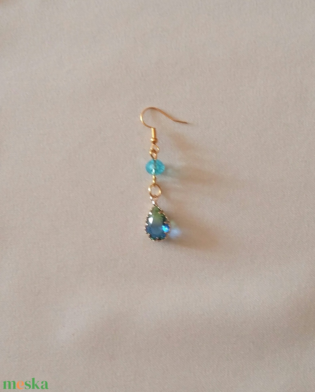 Türkiz gyöngyök - ékszer - fülbevaló - lógó fülbevaló - Meska.hu