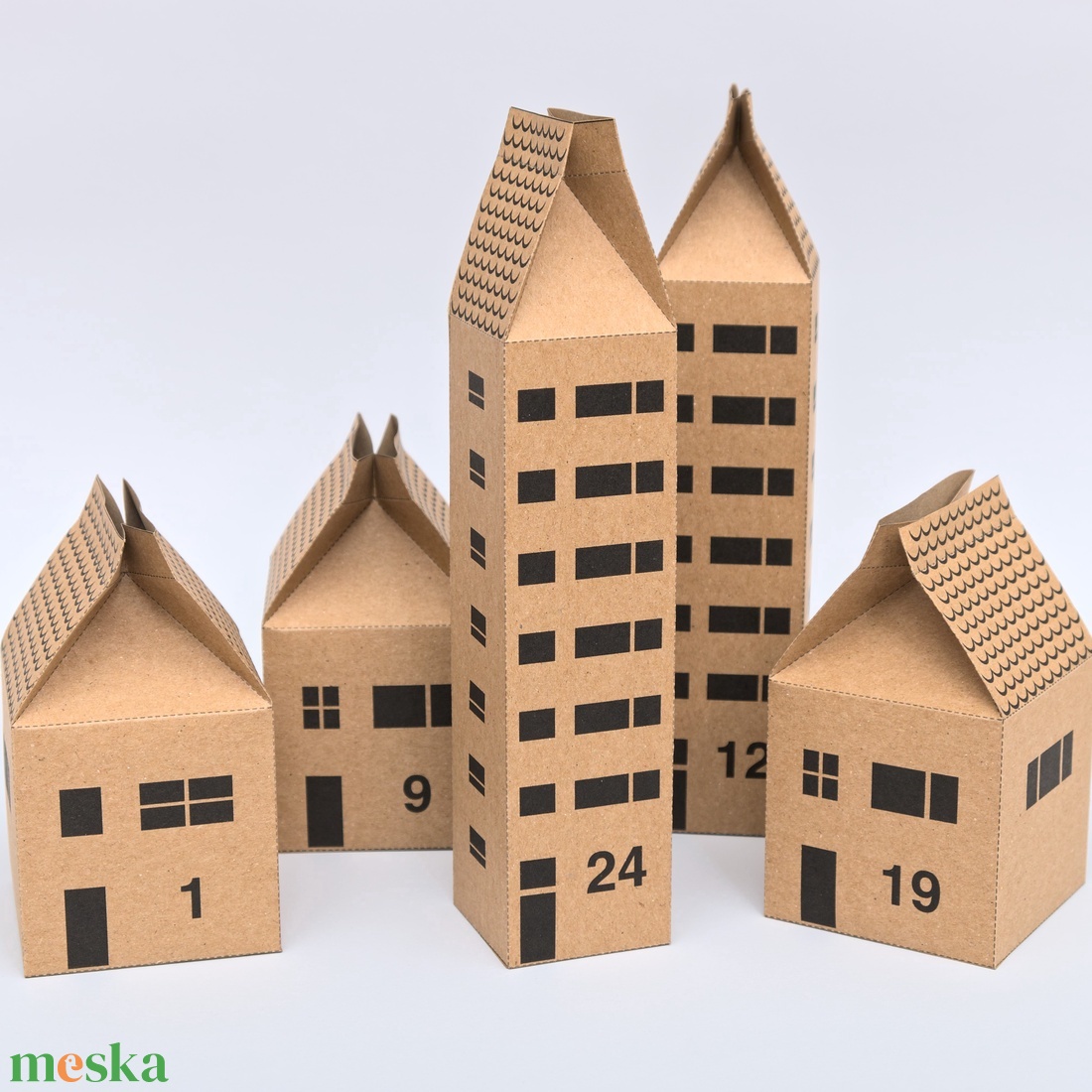 Házikók - Adventi naptár - DIY - Csináld magad adventi naptár kraft papírból - karácsony - adventi díszek - adventi naptár - Meska.hu