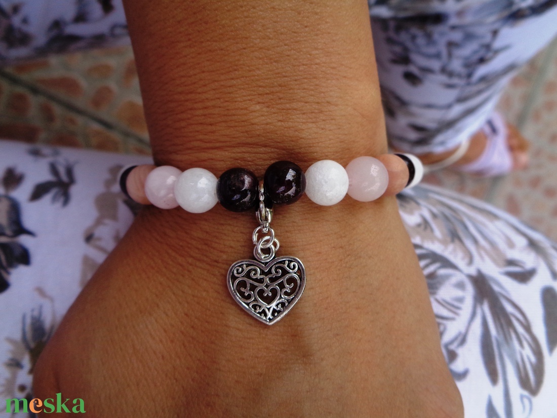 Szerelem hozó - ásvány karkötő - ékszer - karkötő - charm karkötő - Meska.hu