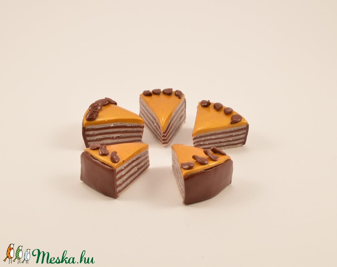 Miniatűr tortaszeletek babaházba -  - Meska.hu