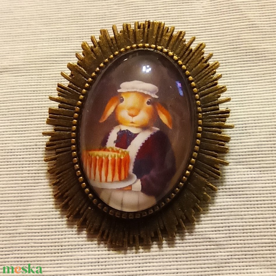 Nyuszis bross - ékszer - kitűző és bross - kitűző - Meska.hu