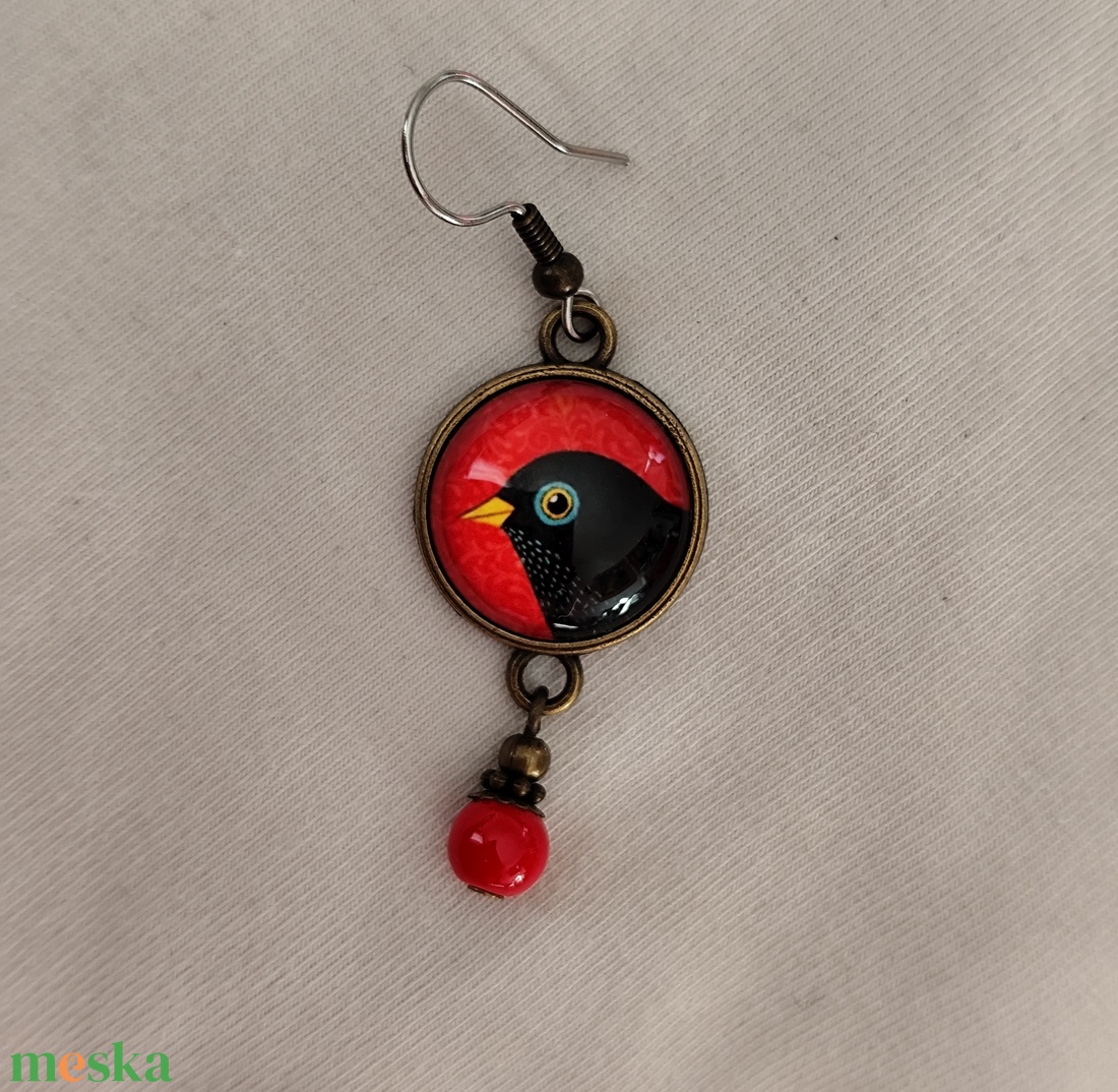 Üveglencsés fülbevaló madaras képpel - ékszer - fülbevaló - lógós kerek fülbevaló - Meska.hu