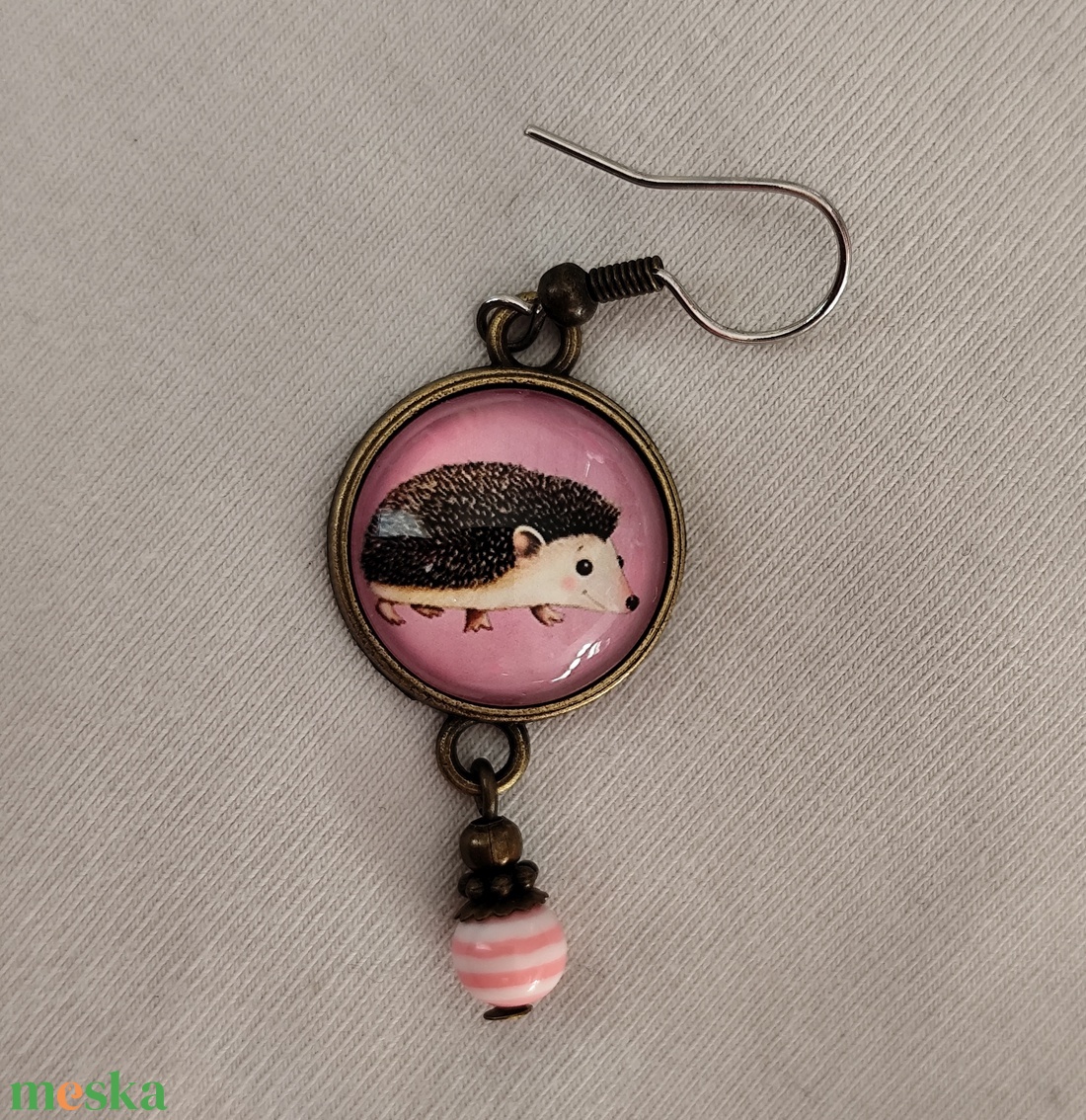 Üveglencsés fülbevaló sünivel - ékszer - fülbevaló - lógós kerek fülbevaló - Meska.hu