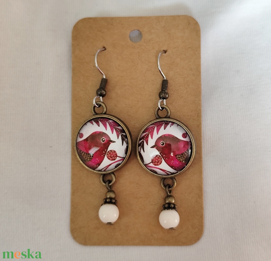 Madaras üveglencsés fülbevaló - ékszer - fülbevaló - lógó fülbevaló - Meska.hu