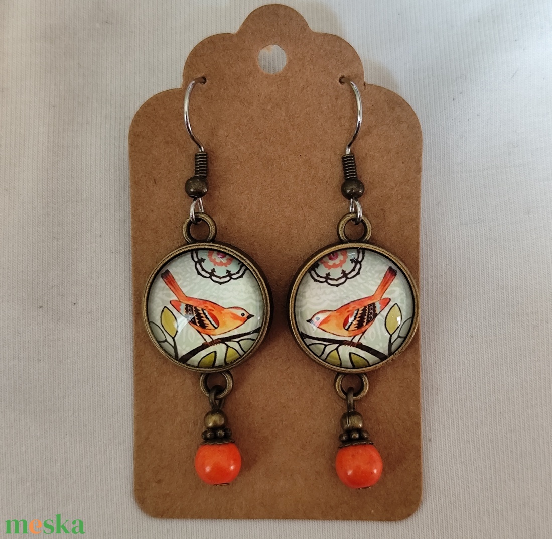 Madaras üveglencsés fülbevaló - ékszer - fülbevaló - lógó fülbevaló - Meska.hu
