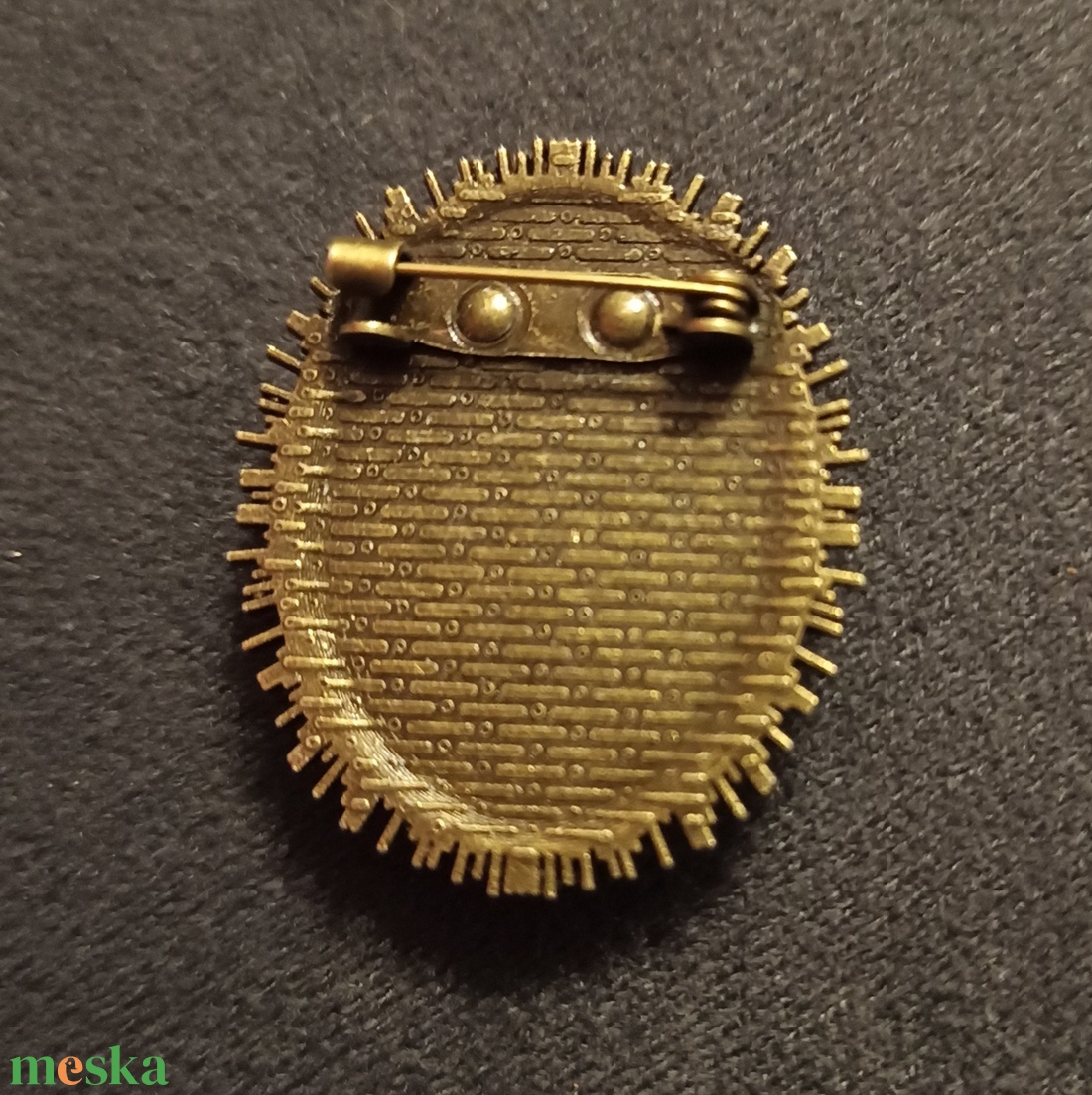 Katicás bross - ékszer - kitűző és bross - Meska.hu
