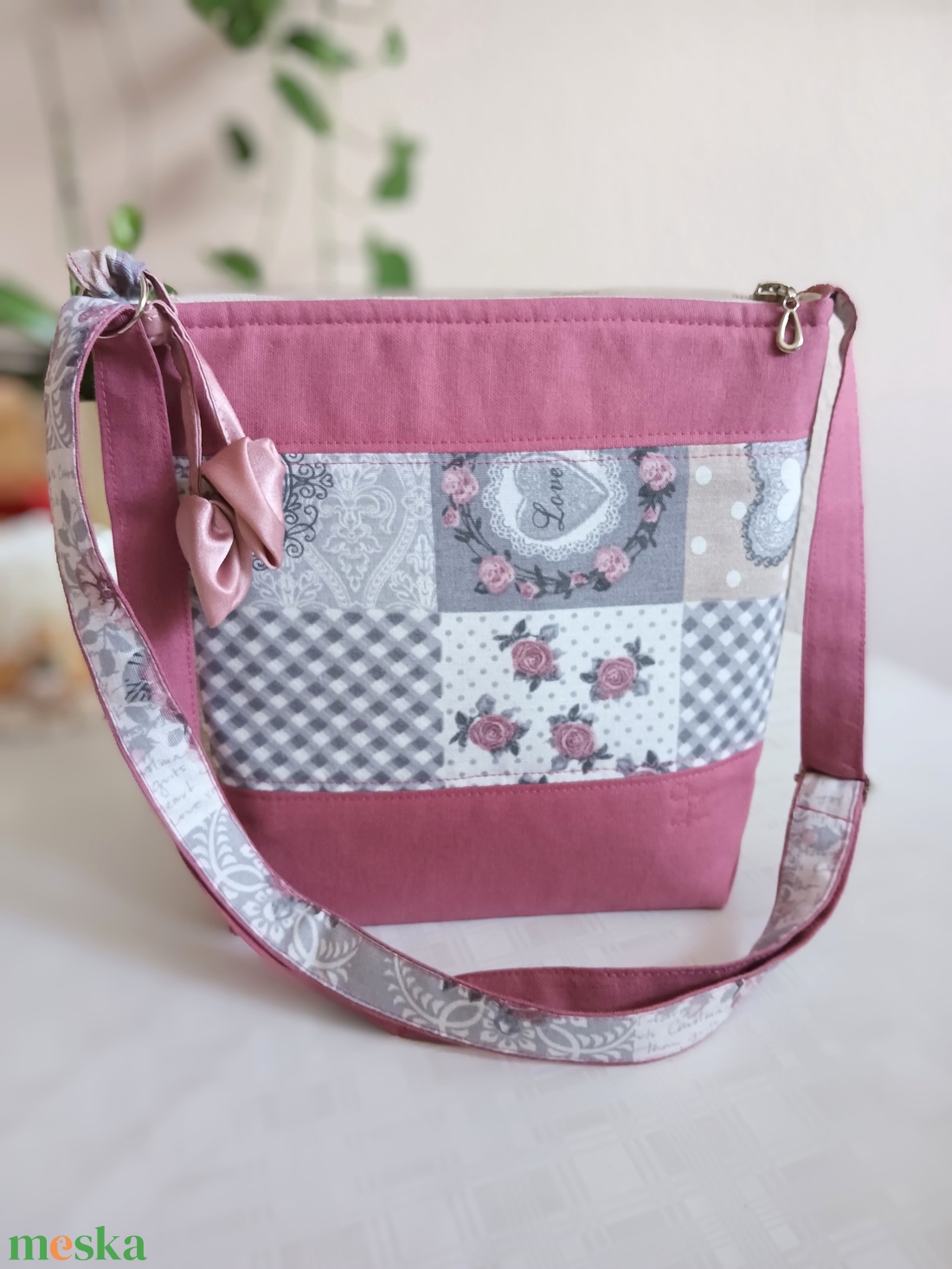Beautiful vászon crossbody  - táska & tok - kézitáska & válltáska - vállon átvethető táska - Meska.hu