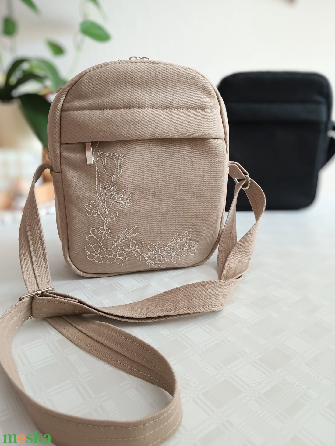 Roxy crossbody  - táska & tok - kézitáska & válltáska - vállon átvethető táska - Meska.hu