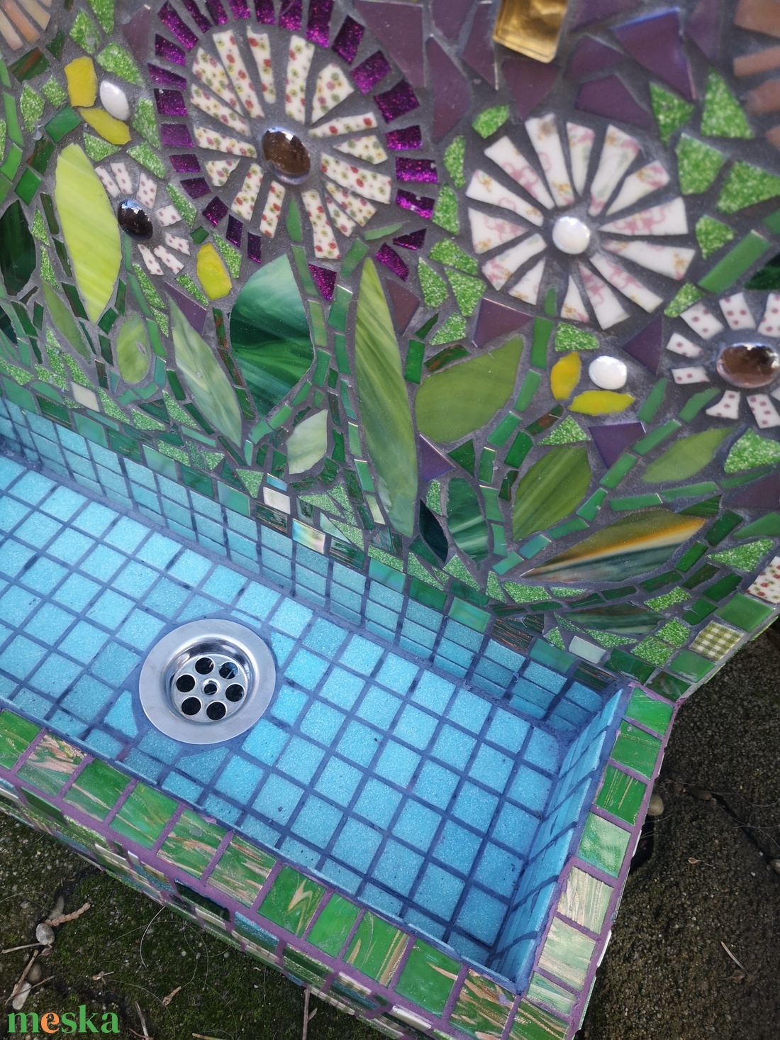 Mozaikos házszámtábla virágtartóval - otthon & életmód - ház & kert - kerti dísz - Meska.hu