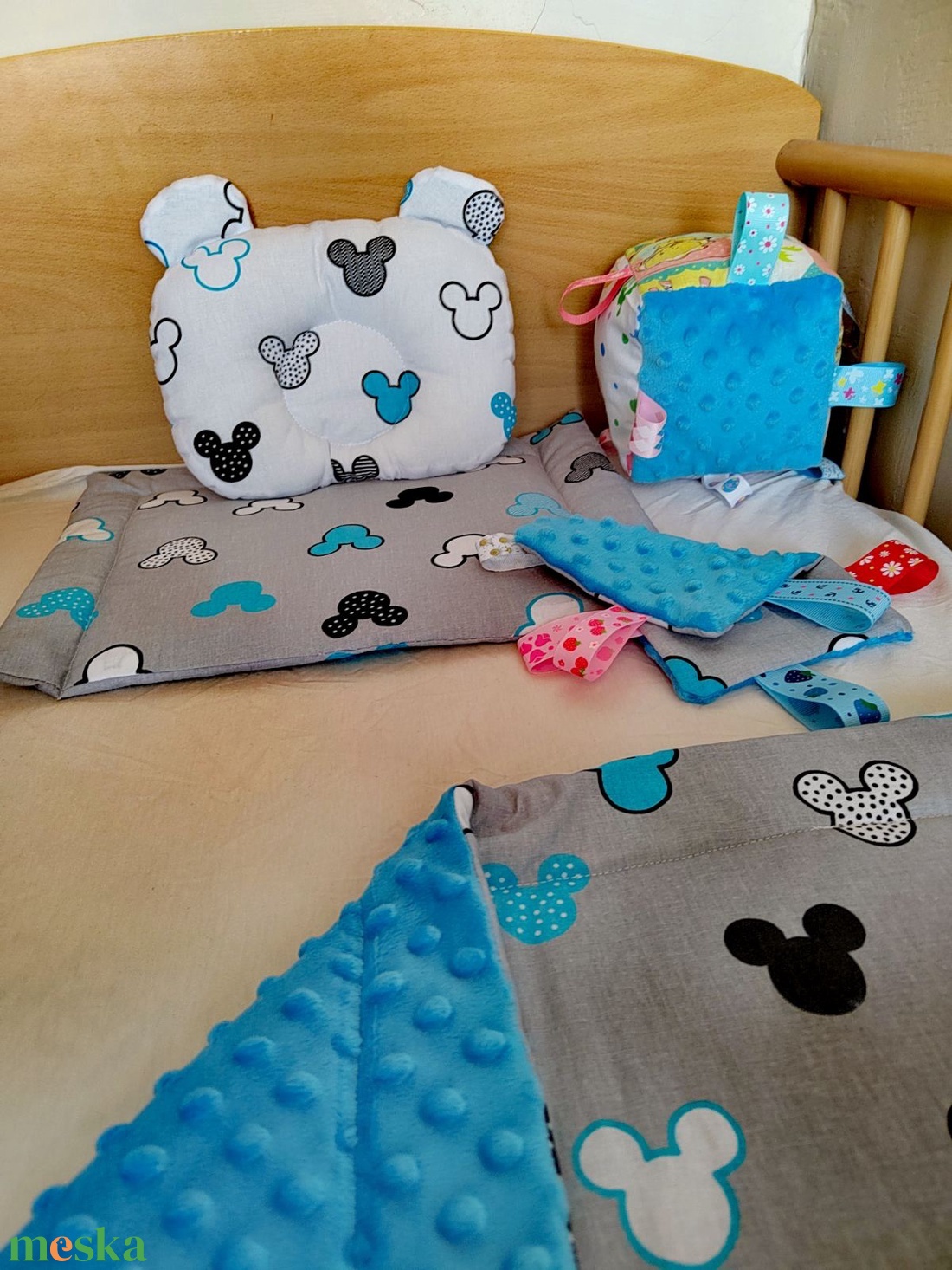 Kék Mickey egeres baba ágynemű szett - otthon & életmód - babaszoba, gyerekszoba - baba ágynemű - Meska.hu Kék Mickey egeres baba ágynemű szett - otthon & életmód - babaszoba, gyerekszoba - baba ágynemű - Meska.hu