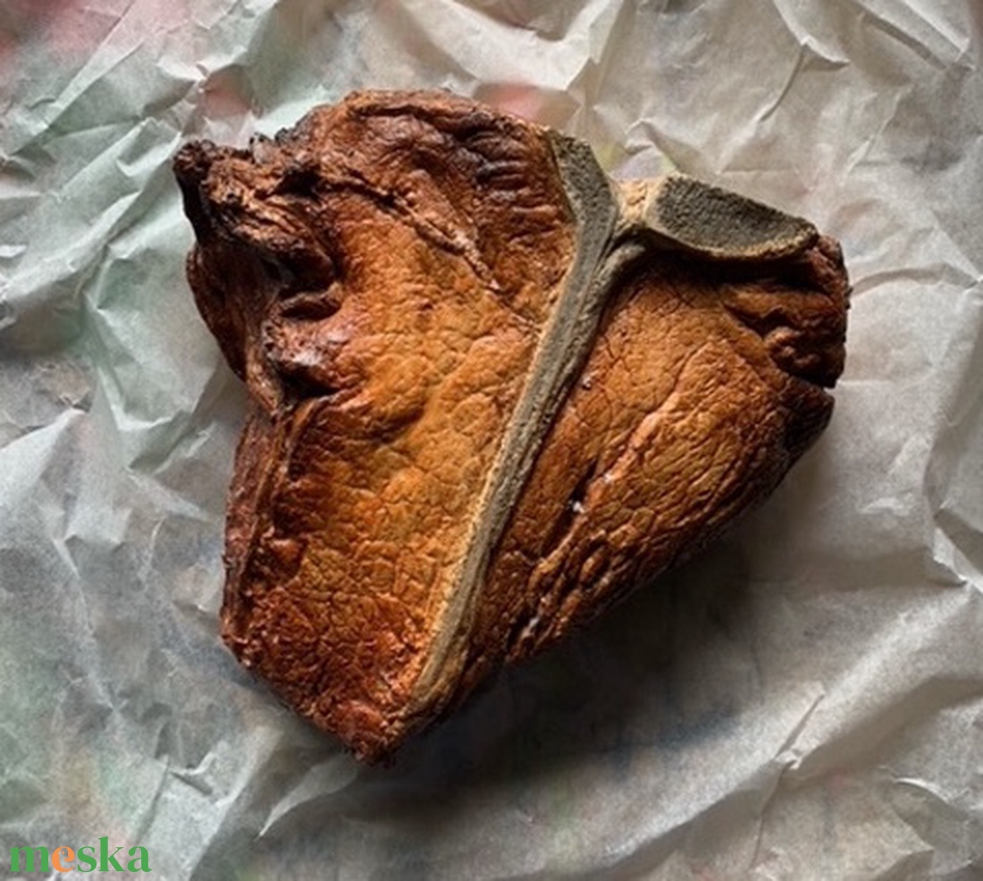 T -bone steak replika - otthon & életmód - konyhafelszerelés, tálalás - konyhai dekoráció - konyhai dísz - Meska.hu
