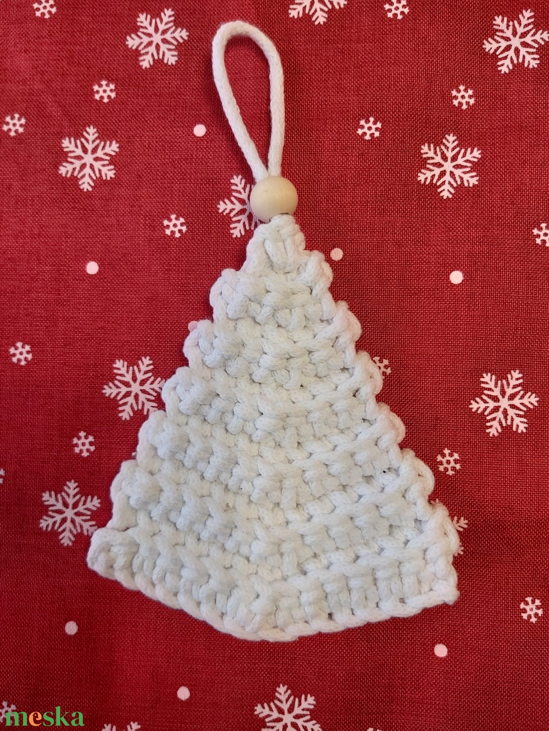 Horgolt karácsonyfadísz fehér karácsonyfa - karácsony - karácsonyi lakásdekoráció - karácsonyfadíszek - Meska.hu