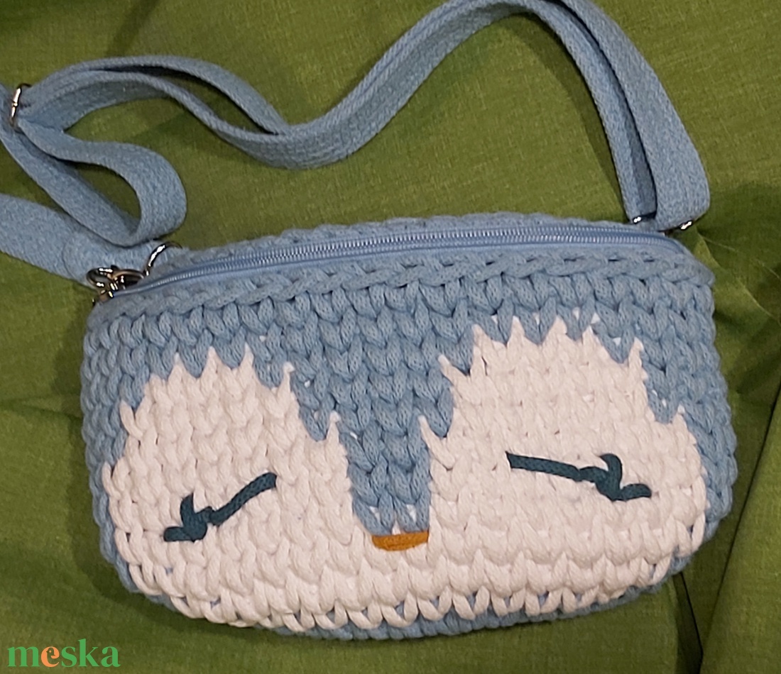 Horgolt pingvin női övtáska újrahasznosított pamut zsinórfonalból  - táska & tok - kézitáska & válltáska - válltáska - Meska.hu