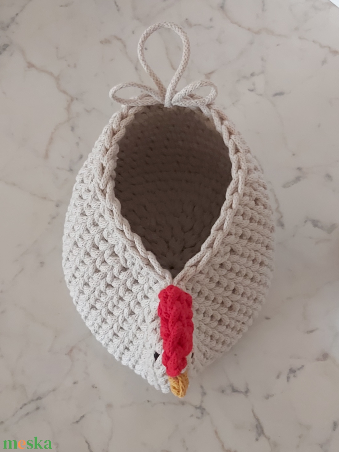 Horgolt tyúkocska kosár M méretben - otthon & életmód - dekoráció - asztal és polc dekoráció - dekorációs tál, tartó - Meska.hu