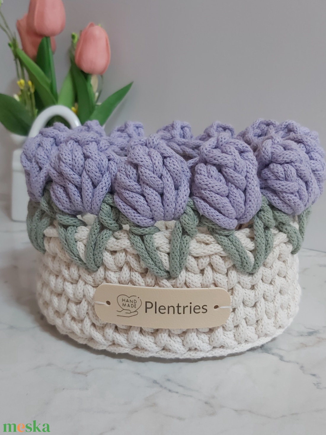 Horgolt tulipános kosár - otthon & életmód - dekoráció - asztal és polc dekoráció - dekorációs tál, tartó - Meska.hu