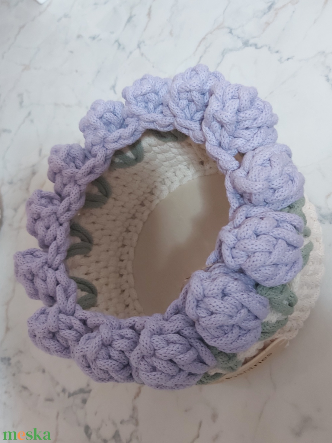 Horgolt tulipános kosár - otthon & életmód - dekoráció - asztal és polc dekoráció - dekorációs tál, tartó - Meska.hu